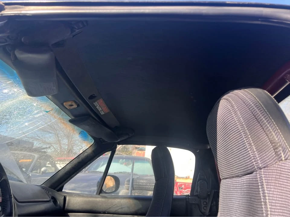 1990 Mazda NA MX-5 Miata - Image 5 of 5