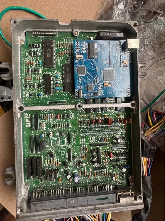 1990 Parts & Memorabilia Engines - Image 2 of 9