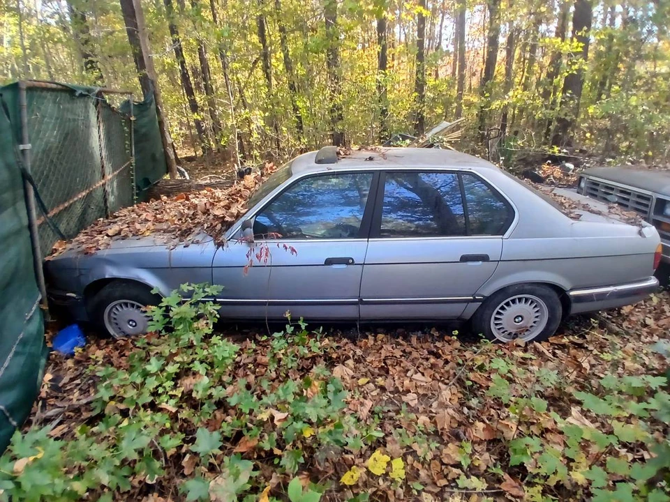 1990 BMW E32 7 Series - Image 2 of 6