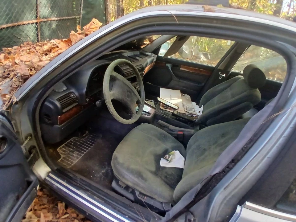 1990 BMW E32 7 Series - Image 4 of 6