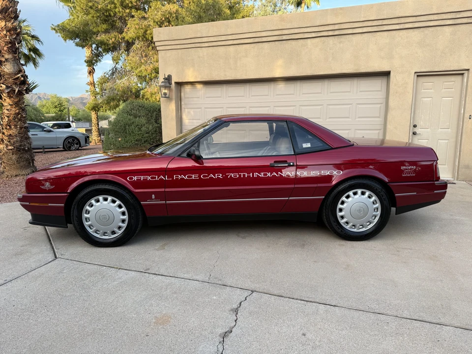 1993 Cadillac Allante - Image 24 of 31