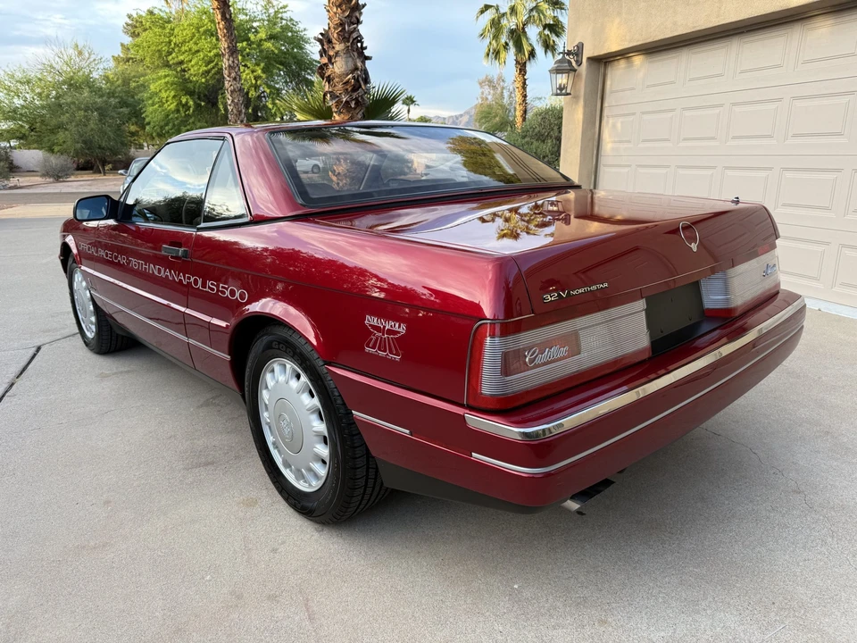 1993 Cadillac Allante - Image 26 of 31