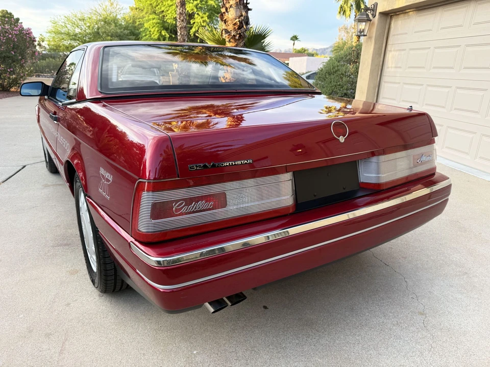 1993 Cadillac Allante - Image 27 of 31