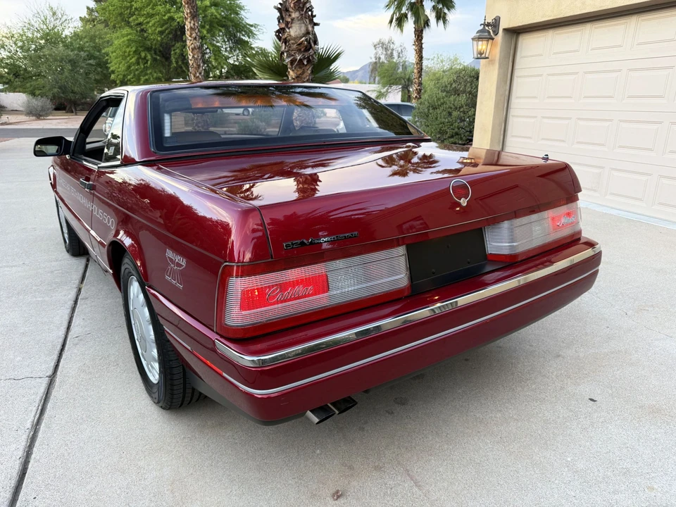 1993 Cadillac Allante - Image 28 of 31