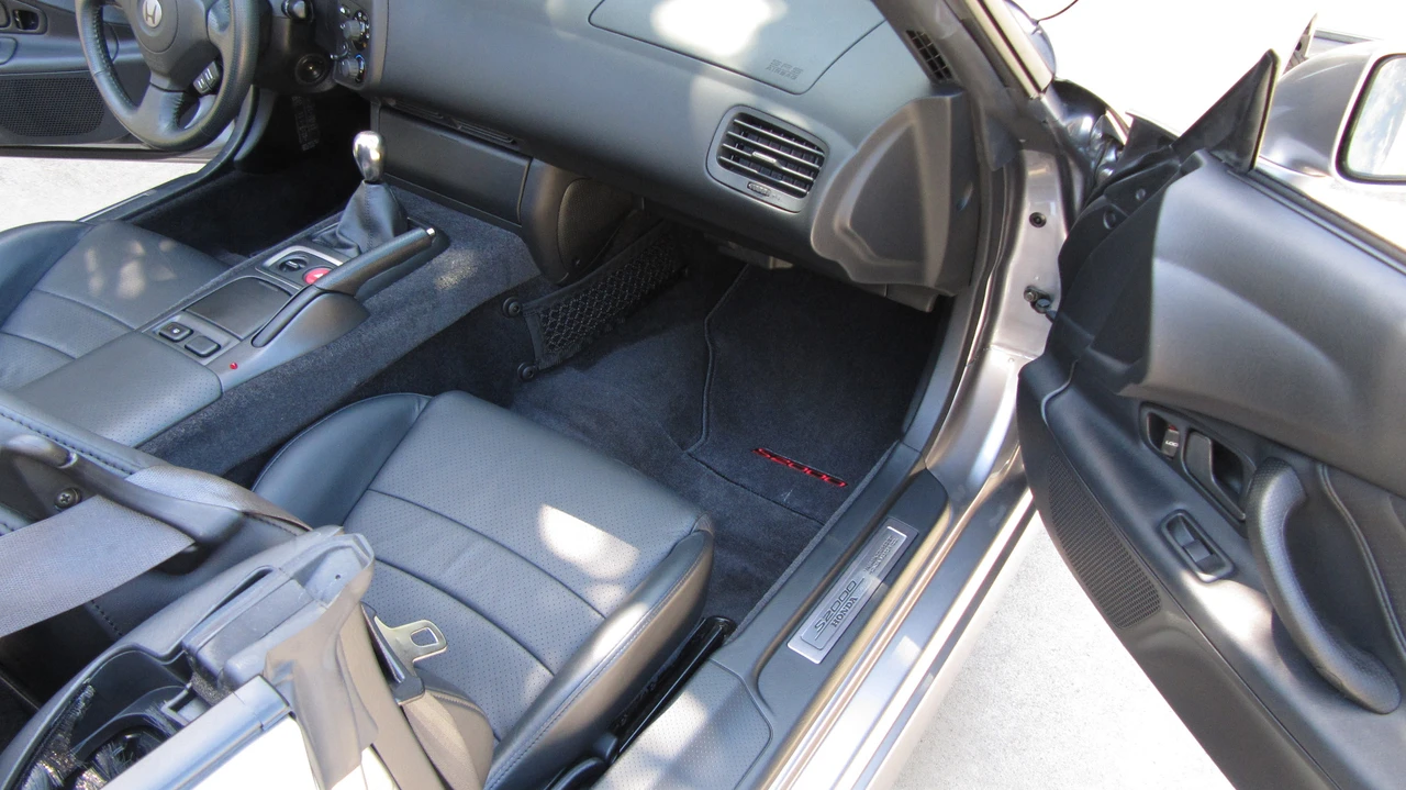 2001 Honda AP1 S2000 - Image 26 of 31