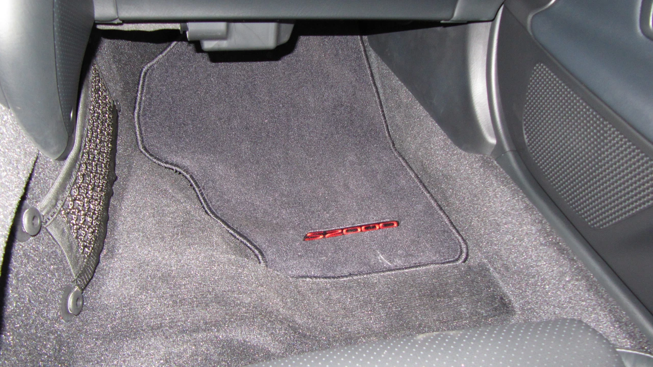 2001 Honda AP1 S2000 - Image 28 of 31