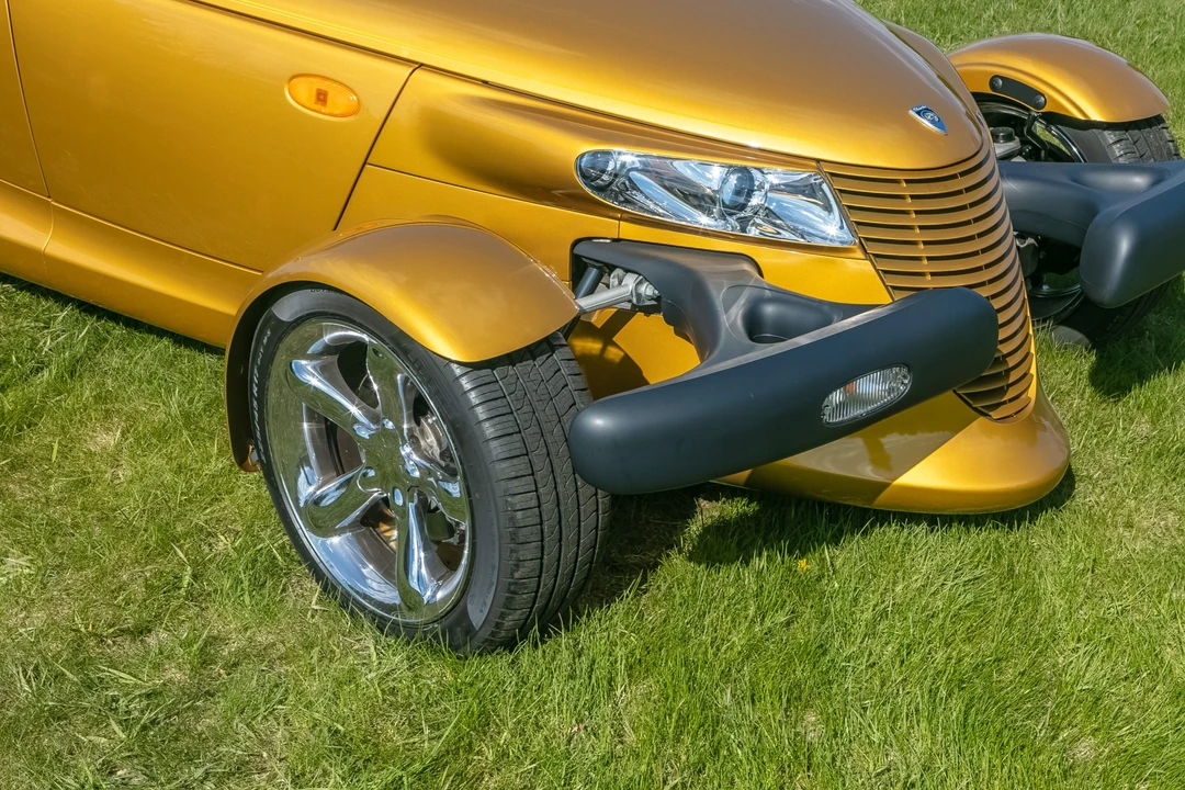 2002 Plymouth Prowler - Image 28 of 31