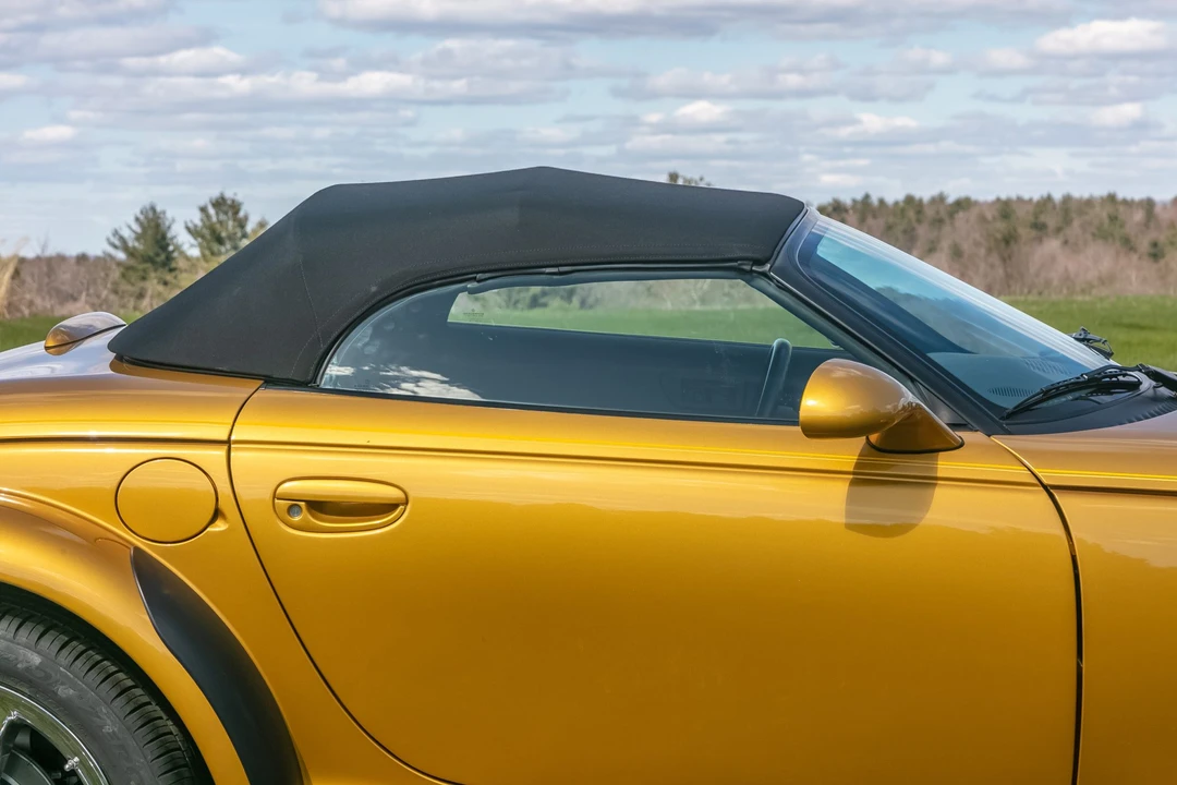2002 Plymouth Prowler - Image 24 of 31