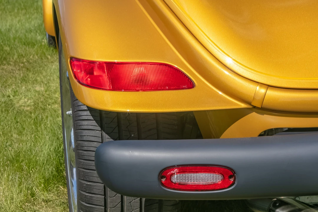 2002 Plymouth Prowler - Image 21 of 31