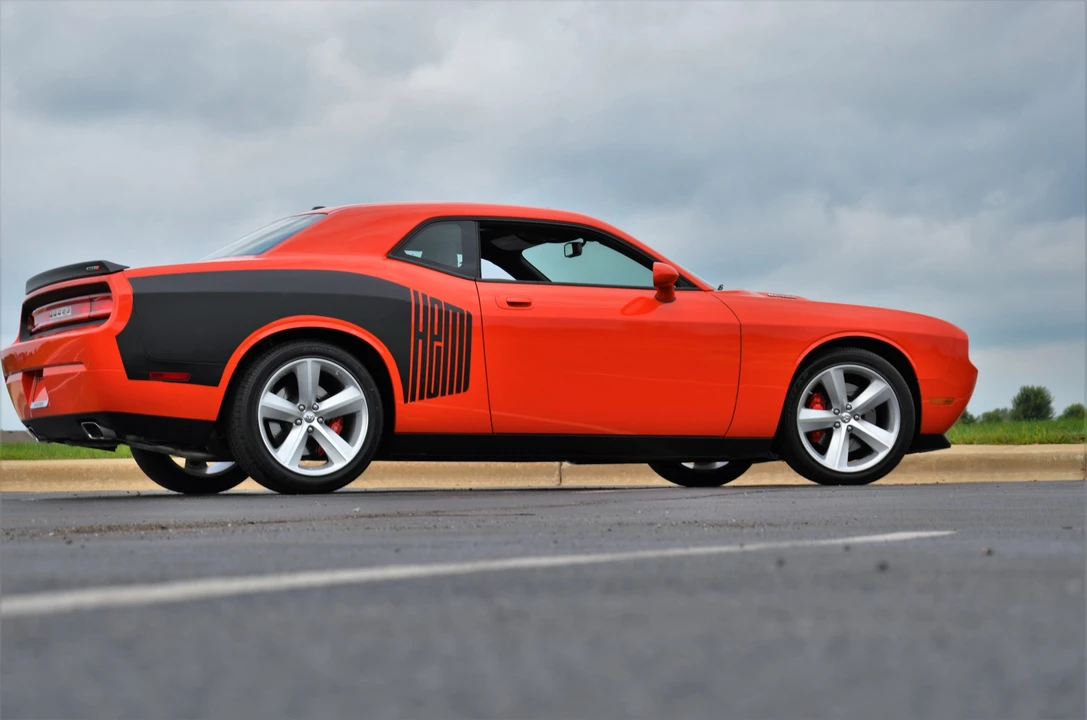 2008 Dodge Challenger SRT8 & 392 3rd Gen - Image 6 of 31
