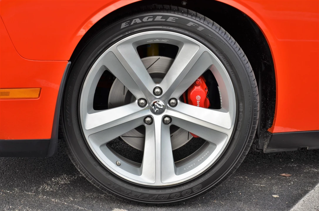 2008 Dodge Challenger SRT8 & 392 3rd Gen - Image 20 of 31