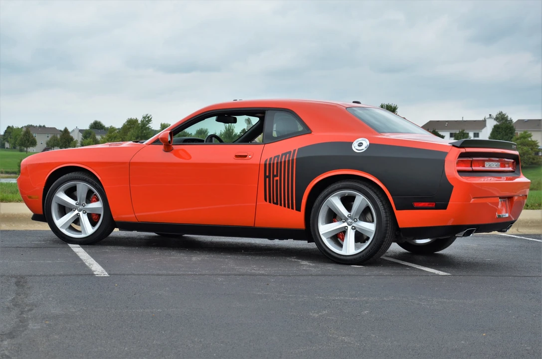 2008 Dodge Challenger SRT8 & 392 3rd Gen - Image 26 of 31