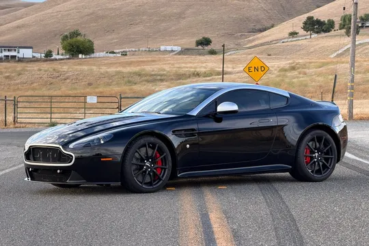 2017 Aston Martin V12 Vantage S