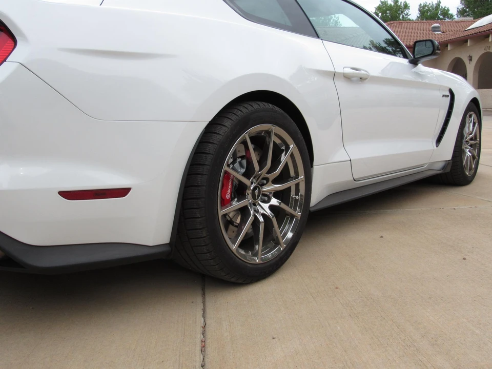 2017 Ford S550 Shelby Mustang GT350R - Image 7 of 31