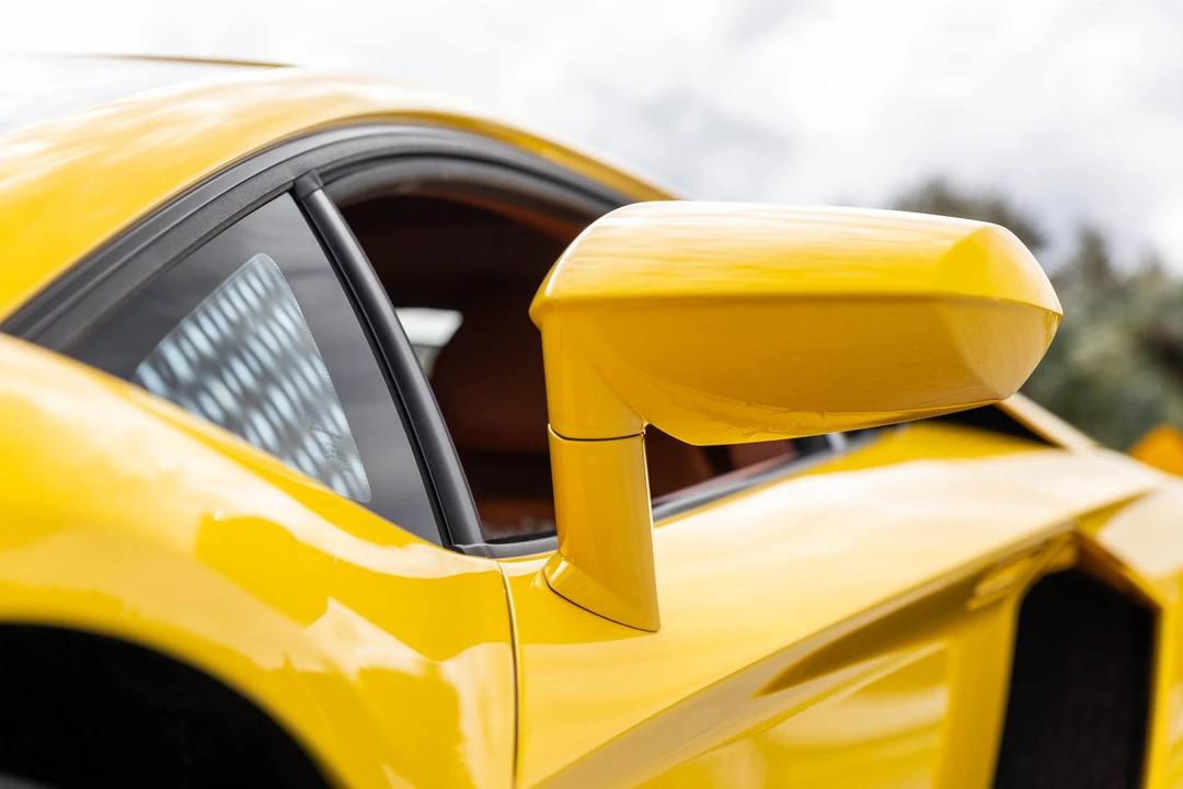 2017 Lamborghini Aventador LP700-4 - Image 13 of 31