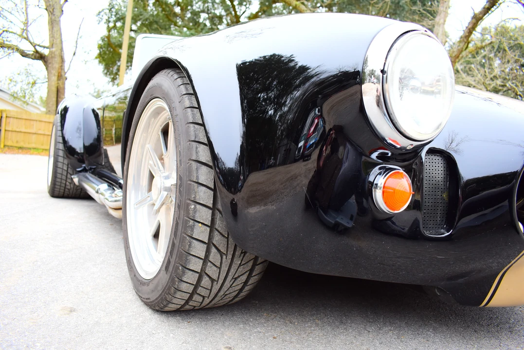 Shelby Cobra Replica - Image 26 of 31