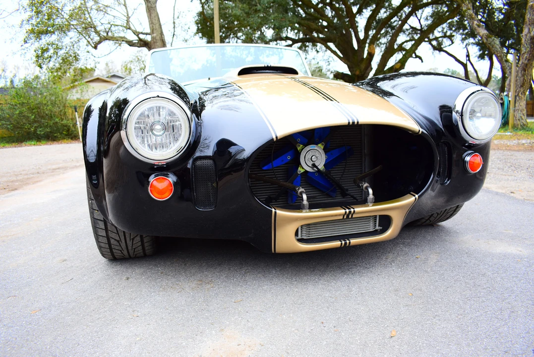 Shelby Cobra Replica - Image 13 of 31