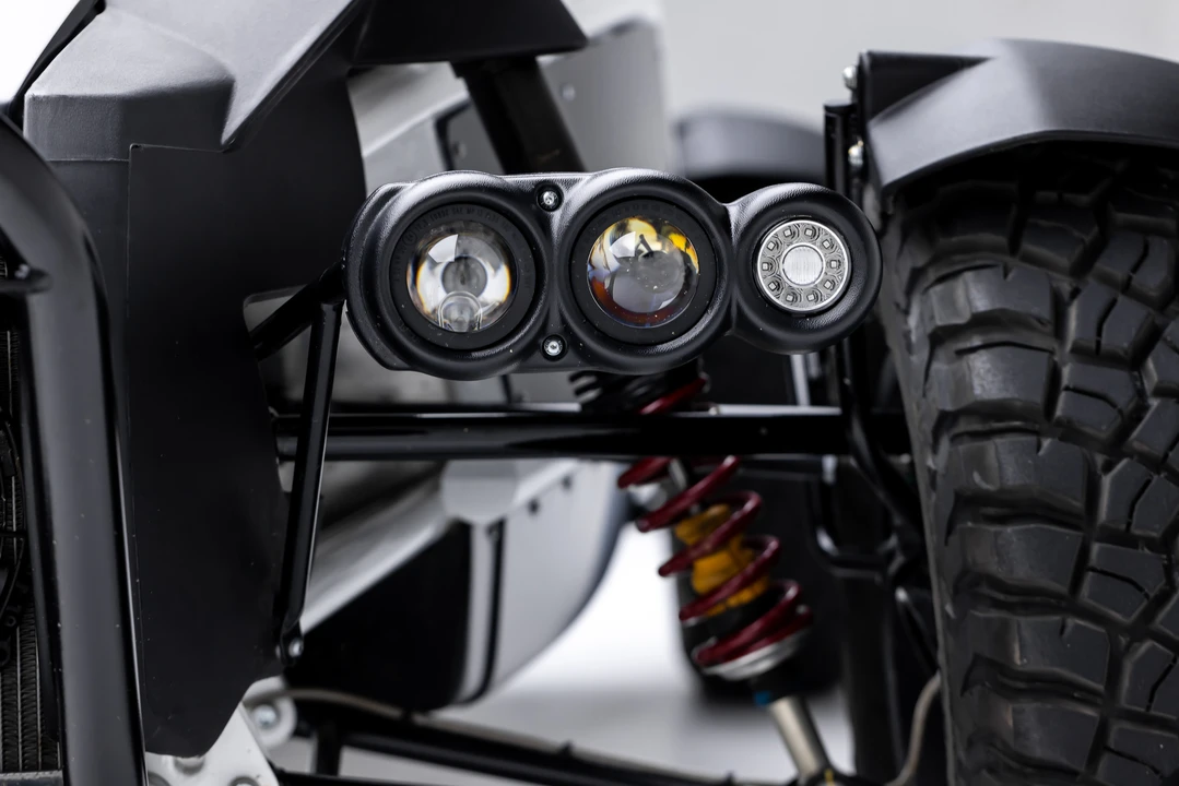 2018 Ariel - Image 29 of 31