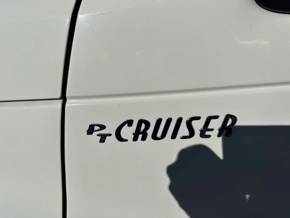 2001 Chrysler PT Cruiser - Image 19 of 31