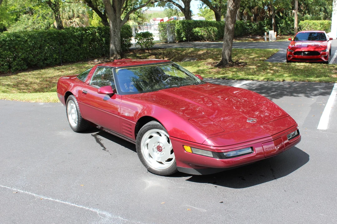 1993 Chevrolet Corvette C4 ZR1 - Image 25 of 31