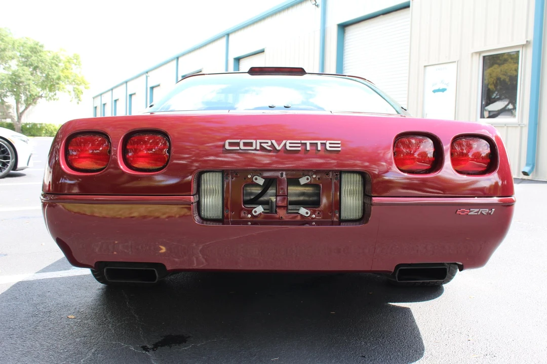 1993 Chevrolet Corvette C4 ZR1 - Image 14 of 31