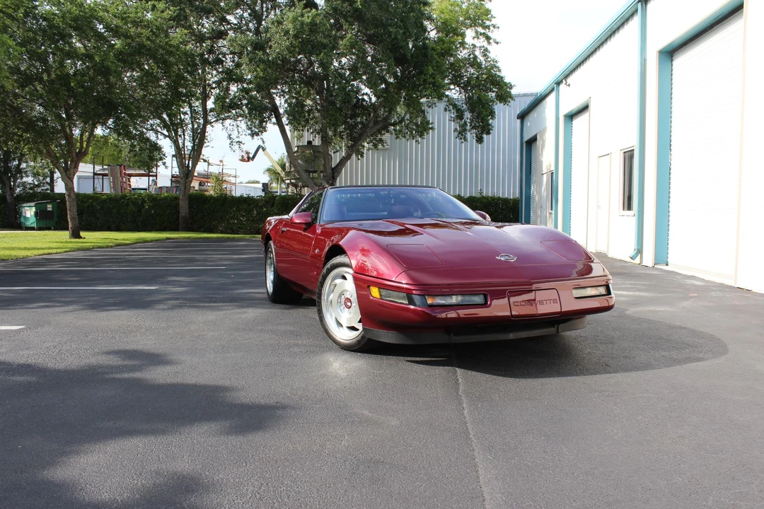 1993 Chevrolet Corvette C4 ZR1 - Image 26 of 31