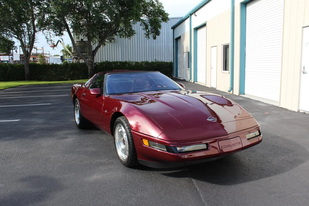 1993 Chevrolet Corvette C4 ZR1 - Image 29 of 31