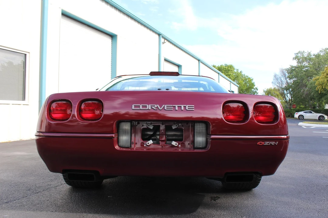 1993 Chevrolet Corvette C4 ZR1 - Image 13 of 31