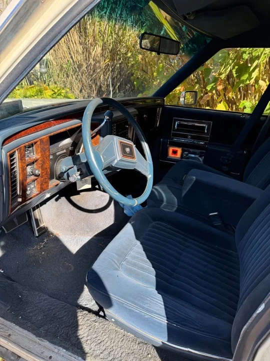 1991 Cadillac Fleetwood - Image 8 of 10