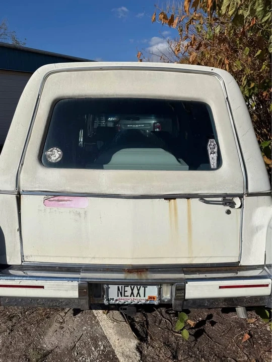 1991 Cadillac Fleetwood - Image 5 of 10