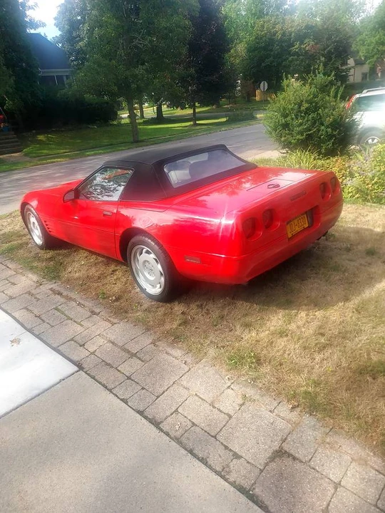 1991 Chevrolet Corvette C4 - Image 3 of 8