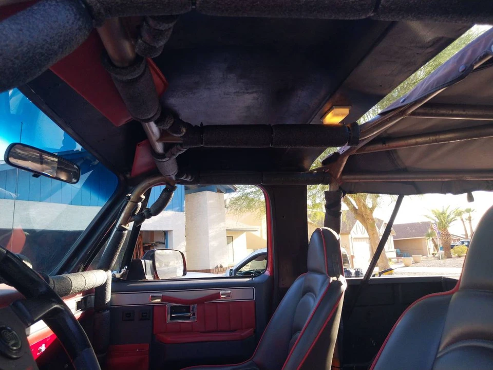1991 GMC Jimmy 2nd Gen - Image 9 of 18