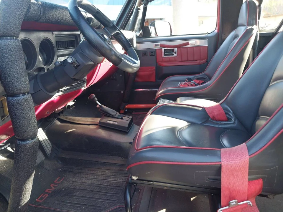 1991 GMC Jimmy 2nd Gen - Image 6 of 12