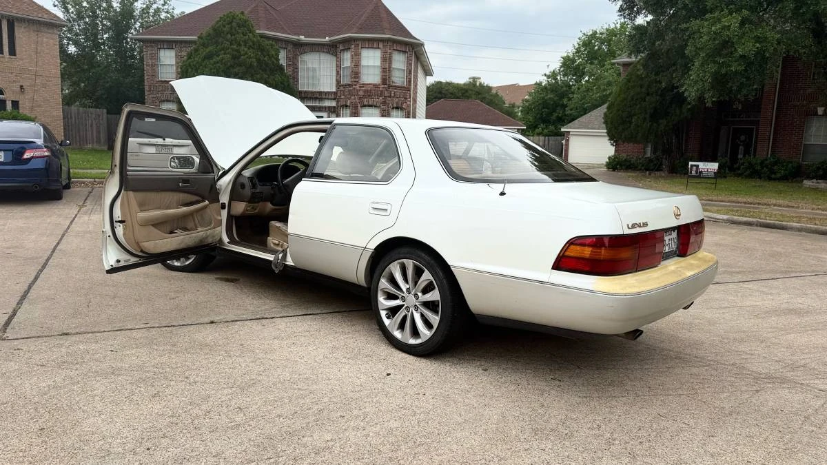 1991 Lexus LS 1st Gen - Image 5 of 12