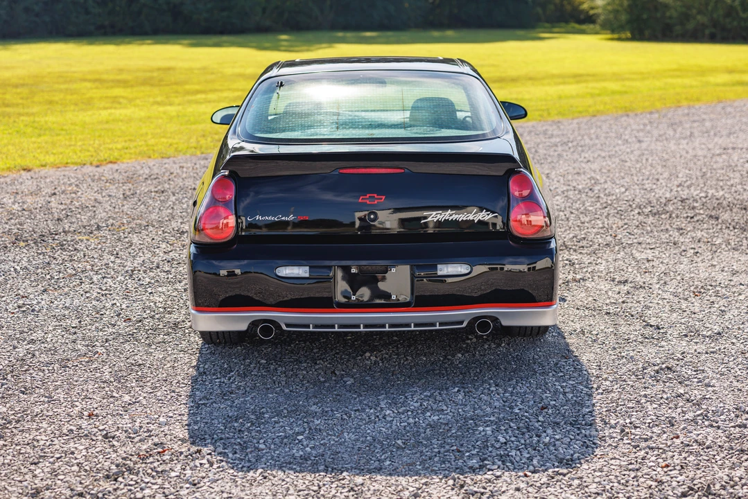 2002 Chevrolet Monte Carlo 6th Gen - Image 6 of 31