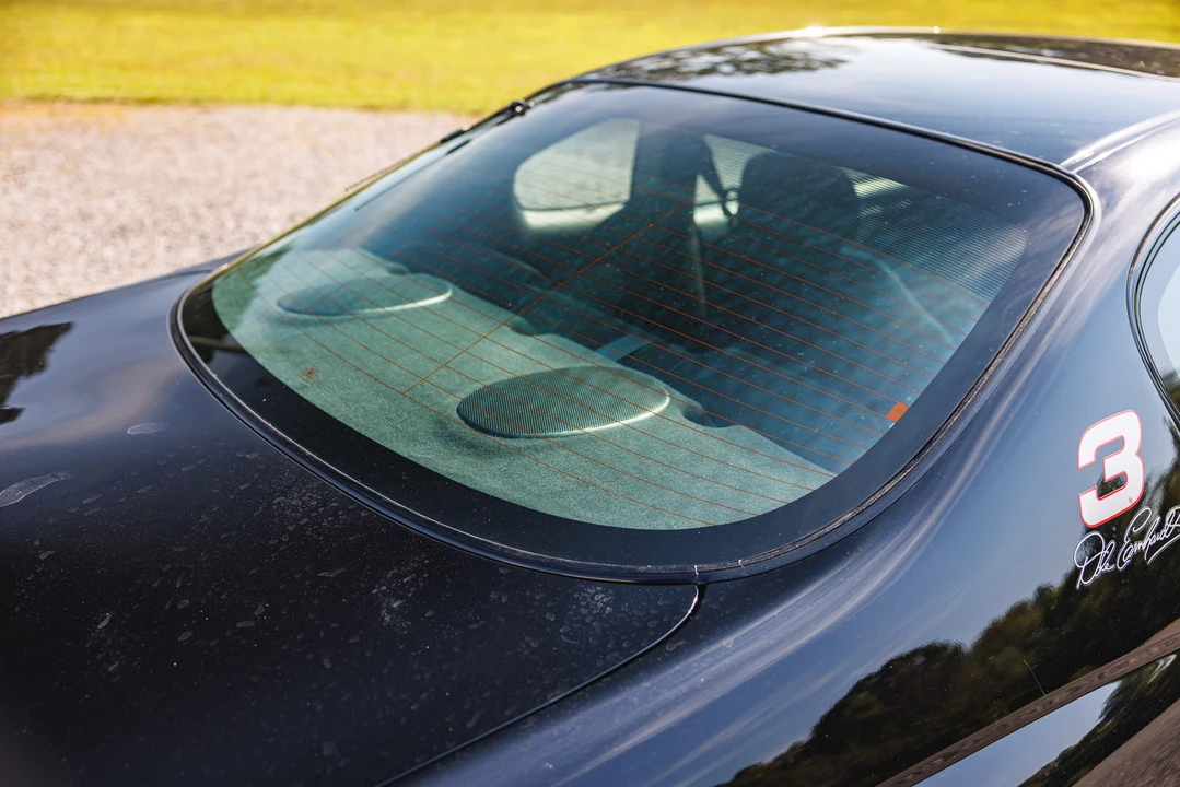 2002 Chevrolet Monte Carlo 6th Gen - Image 17 of 31