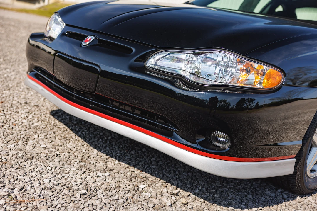 2002 Chevrolet Monte Carlo 6th Gen - Image 13 of 31