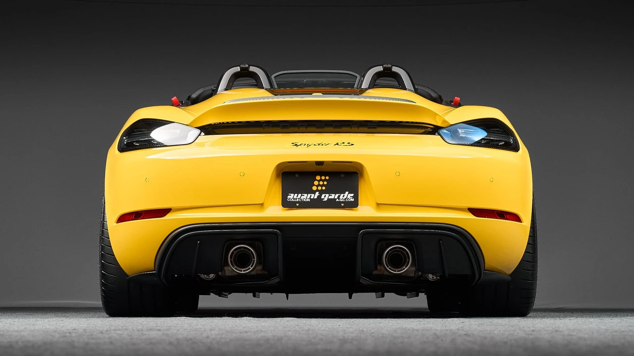 2024 Porsche 718 Boxster Spyder RS - Image 12 of 31