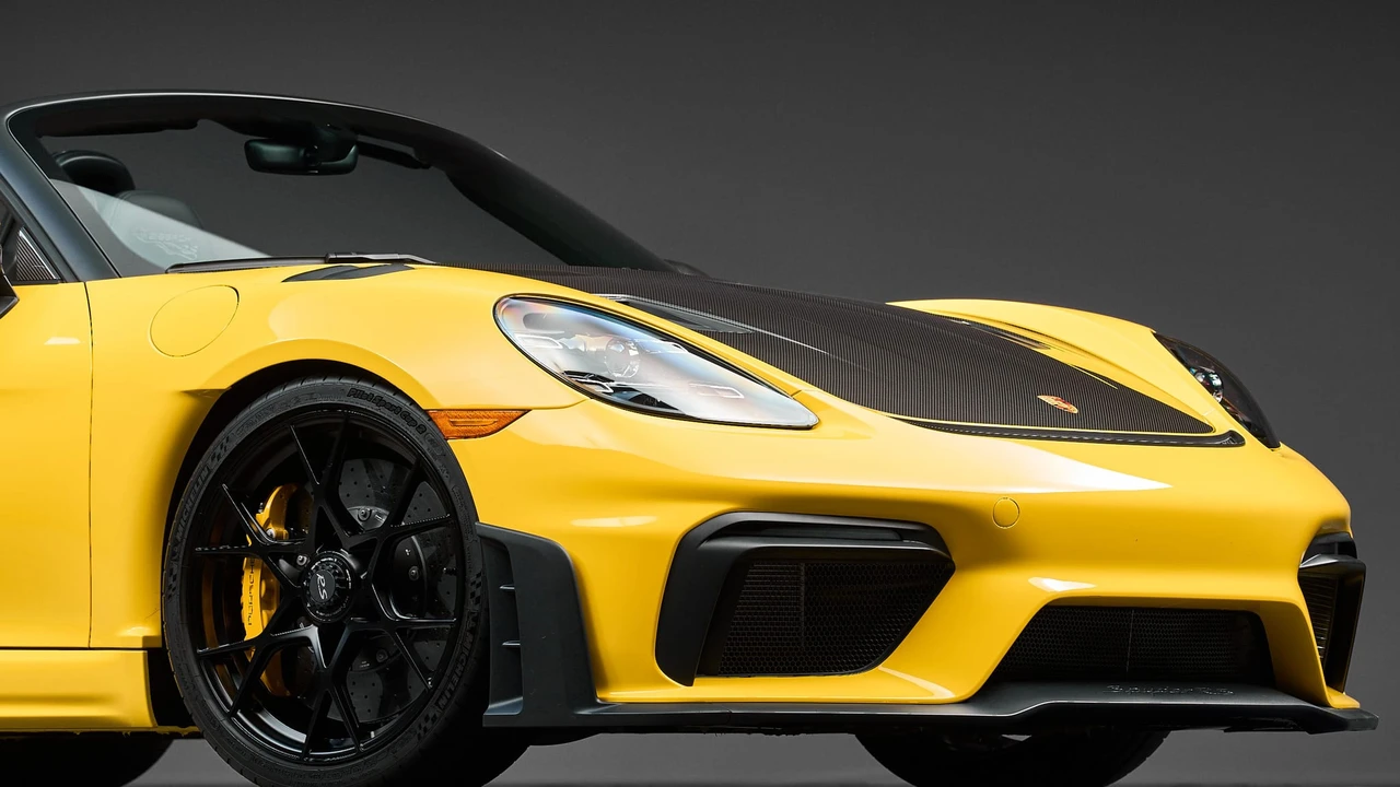 2024 Porsche 718 Boxster Spyder RS - Image 20 of 31