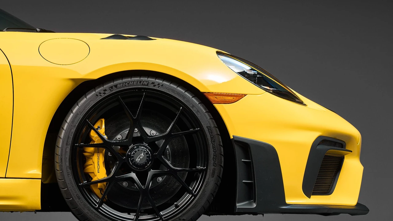 2024 Porsche 718 Boxster Spyder RS - Image 22 of 31