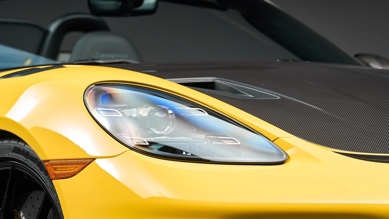 2024 Porsche 718 Boxster Spyder RS - Image 26 of 31
