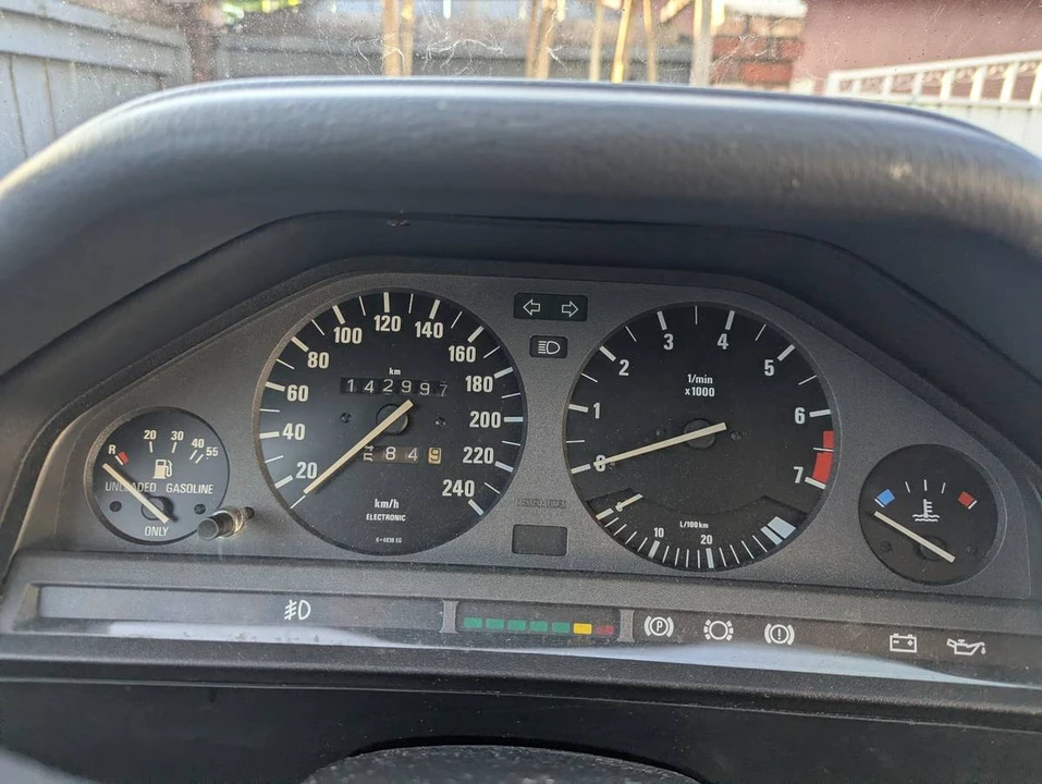 1991 BMW E30 3 Series - Image 2 of 9