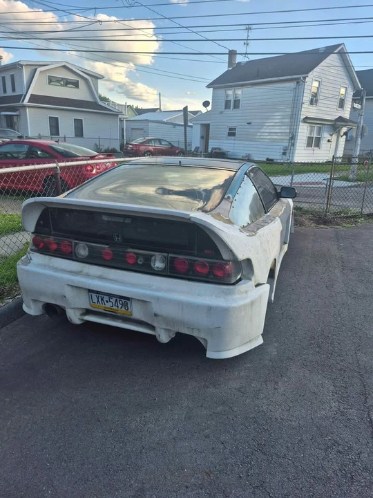 Honda CR-X 2nd Gen - Image 2 of 2