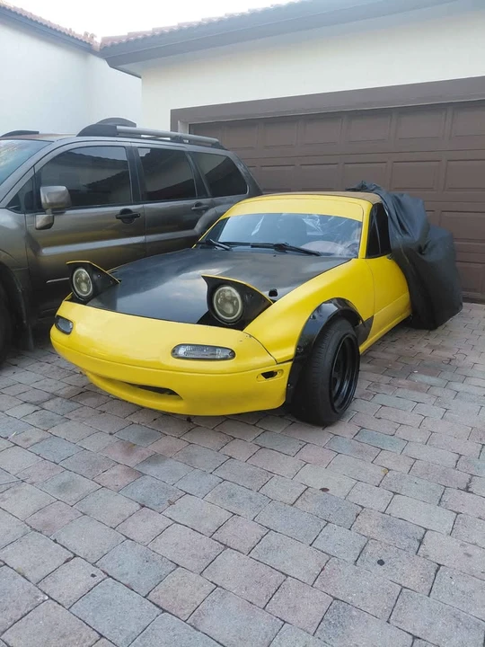 1991 Mazda NA MX-5 Miata - Image 5 of 5