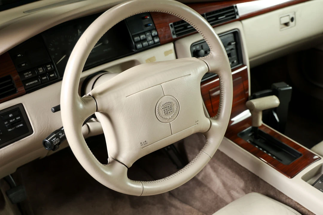 1995 Cadillac Eldorado 12th Gen - Image 28 of 31