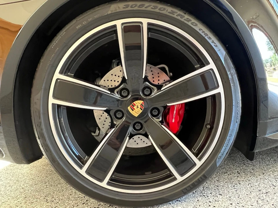 2017 Porsche 991 Carrera 4S - Image 13 of 17