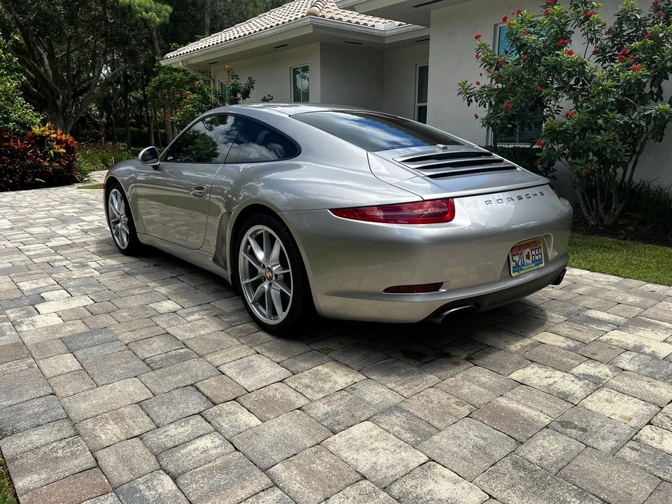 2012 Porsche 991 Carrera - Image 2 of 7
