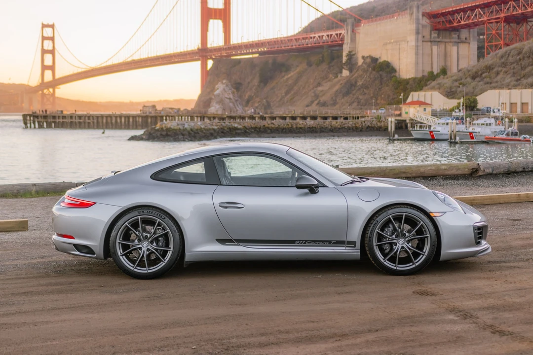 2019 Porsche 991 Carrera T - Image 8 of 15