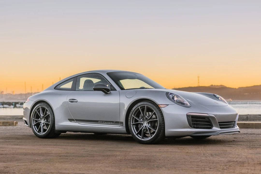 2019 Porsche 991 Carrera T - Image 9 of 15