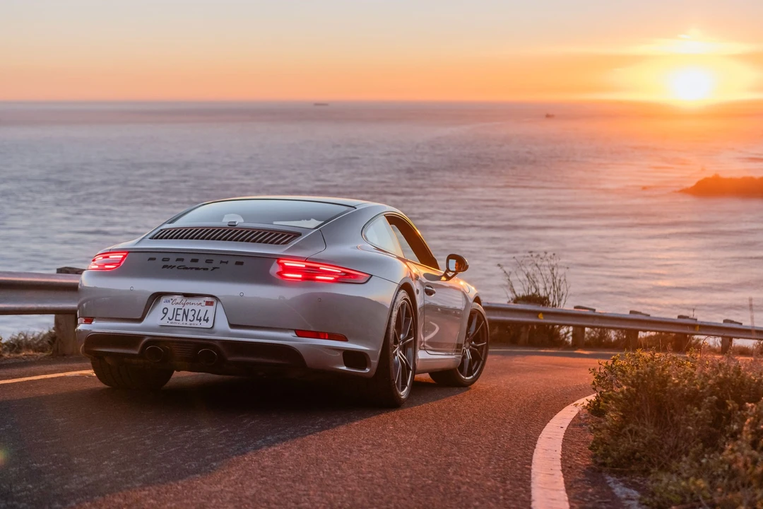 2019 Porsche 991 Carrera T - Image 2 of 15